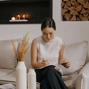 Furnishop Social Media Feed 1 1